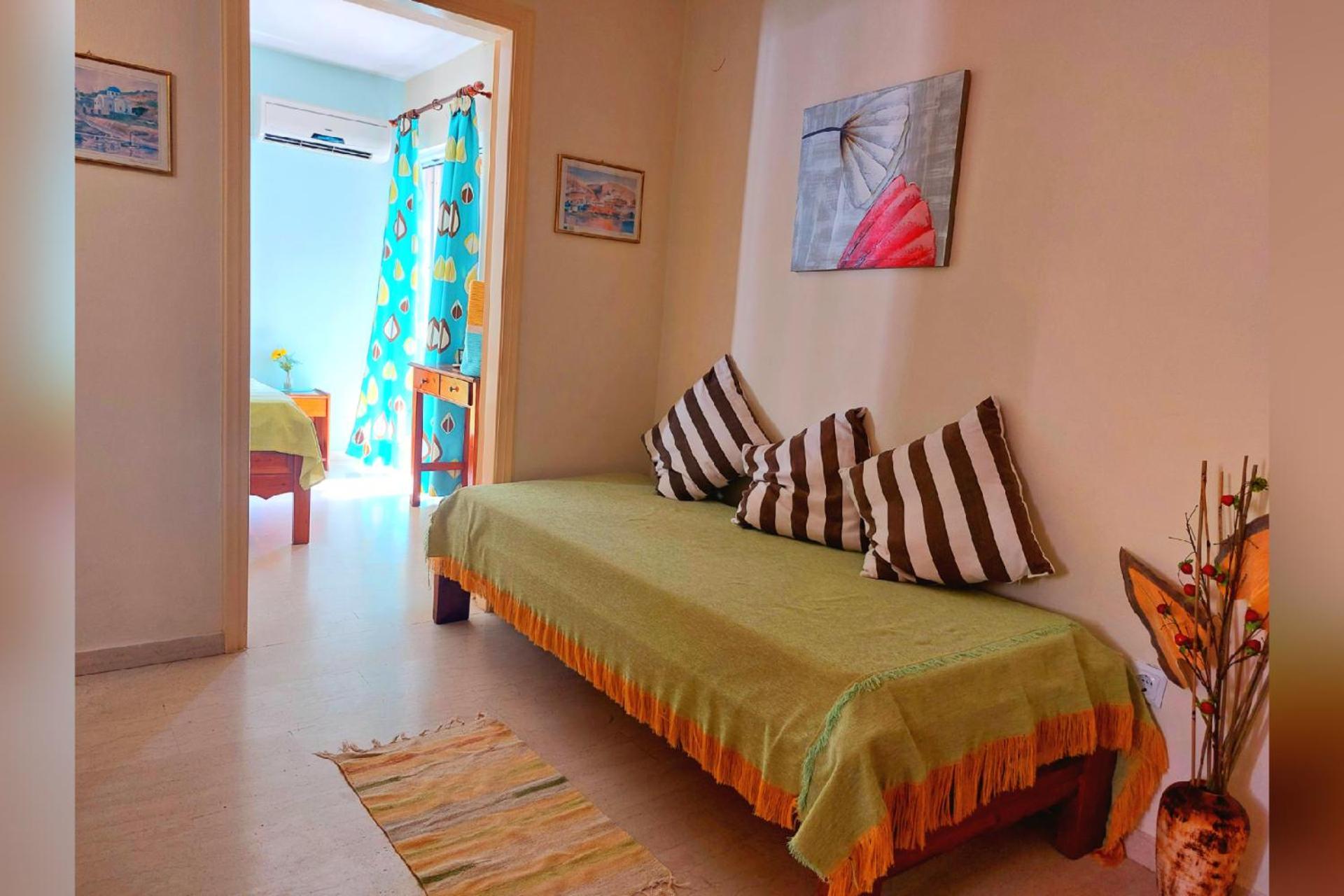 Dantina Agios Gordios Apartment